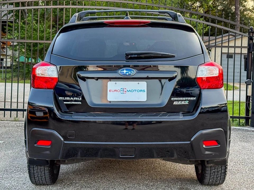 2017 Subaru Crosstrek 1st Gen - Image 8 of 12
