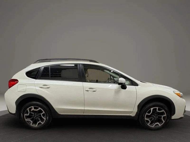 2017 Subaru Crosstrek 1st Gen - Image 6 of 12