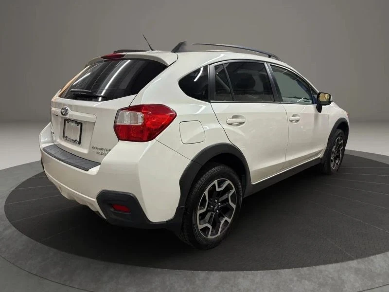 2017 Subaru Crosstrek 1st Gen - Image 8 of 12