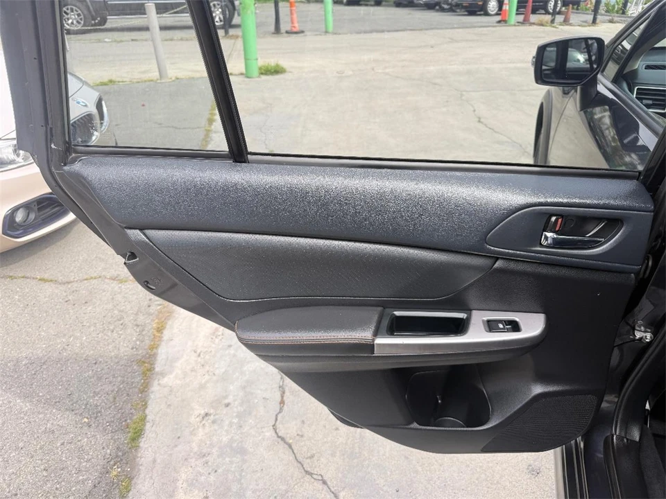 2017 Subaru Crosstrek 1st Gen - Image 14 of 27