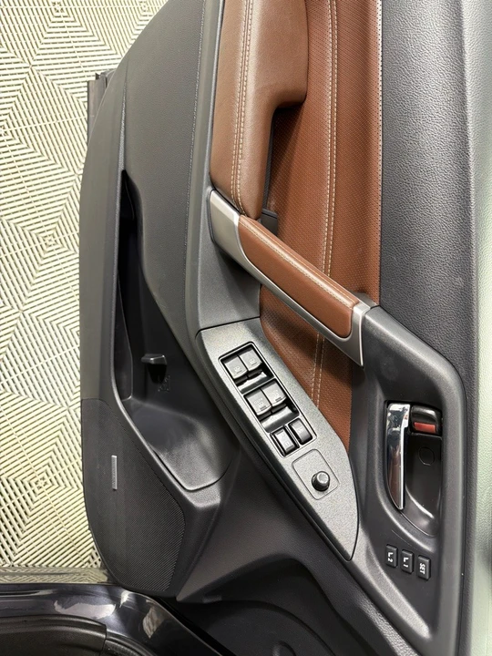 2017 Subaru Forester 4th Gen - Image 11 of 12
