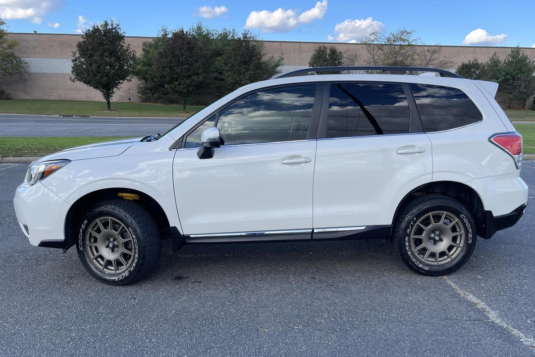 2017 Subaru Forester 4th Gen - Image 3 of 31
