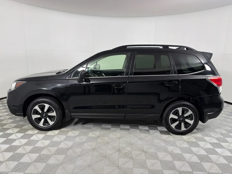 2017 Subaru Forester 4th Gen - Image 8 of 12