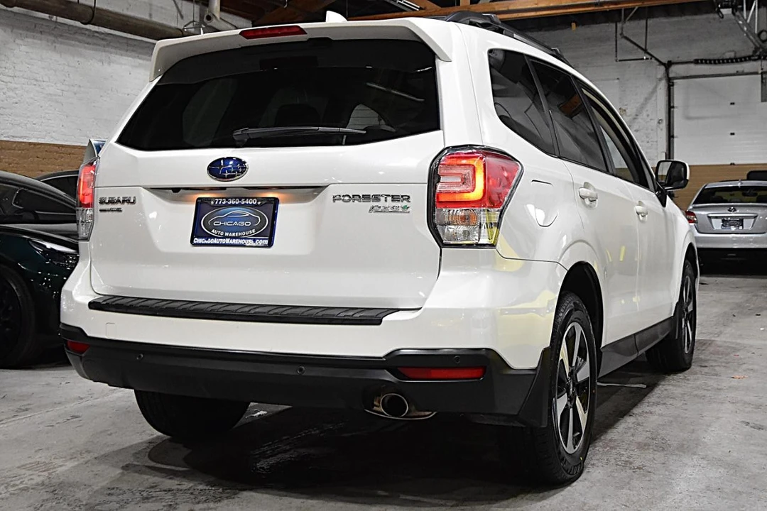 2017 Subaru Forester 4th Gen - Image 7 of 31