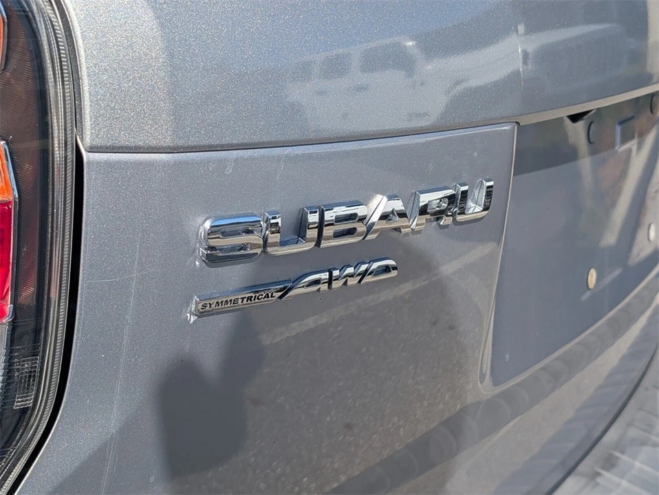 2017 Subaru Forester 4th Gen - Image 14 of 21