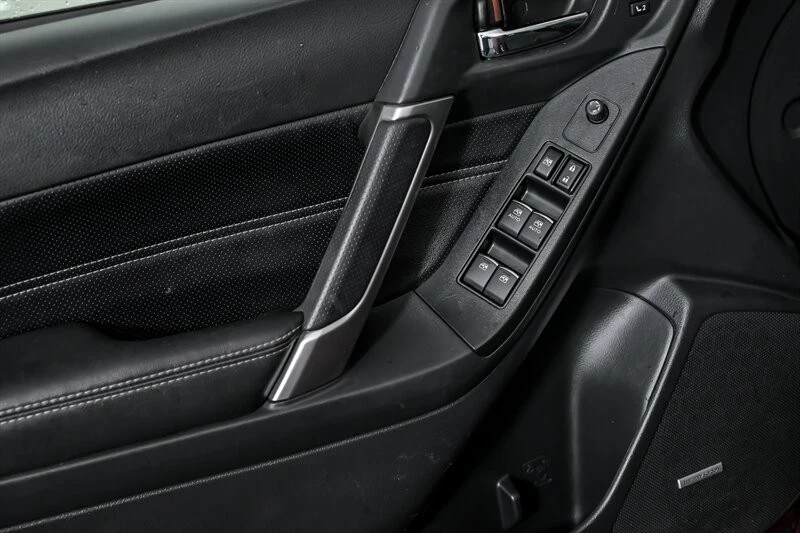 2017 Subaru Forester 4th Gen - Image 15 of 21