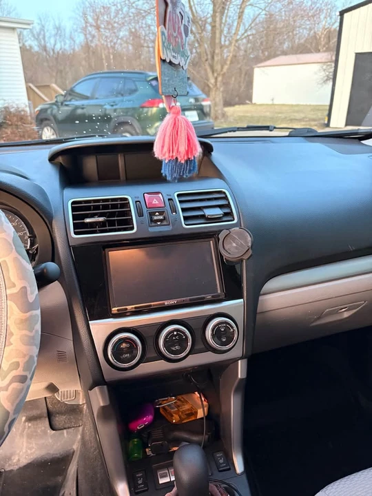 2017 Subaru Forester 4th Gen - Image 13 of 19