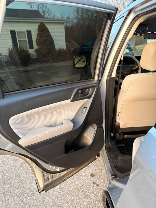2017 Subaru Forester 4th Gen - Image 9 of 19