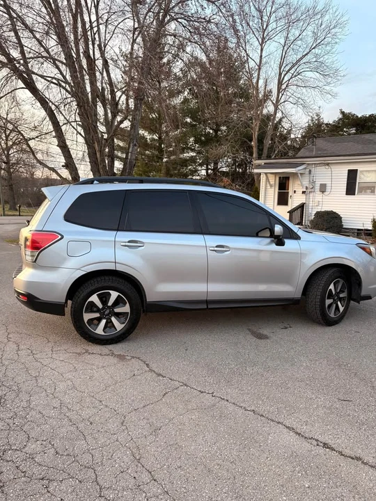 2017 Subaru Forester 4th Gen - Image 4 of 19
