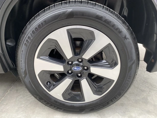 2017 Subaru Forester 4th Gen - Image 16 of 21