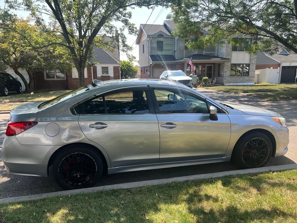 2017 Subaru Legacy 6th Gen - Image 3 of 9