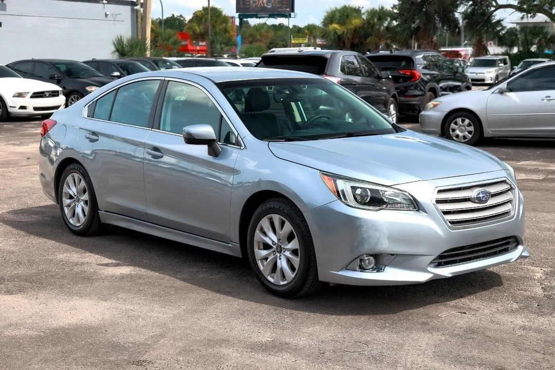 2017 Subaru Legacy 6th Gen - Image 15 of 21