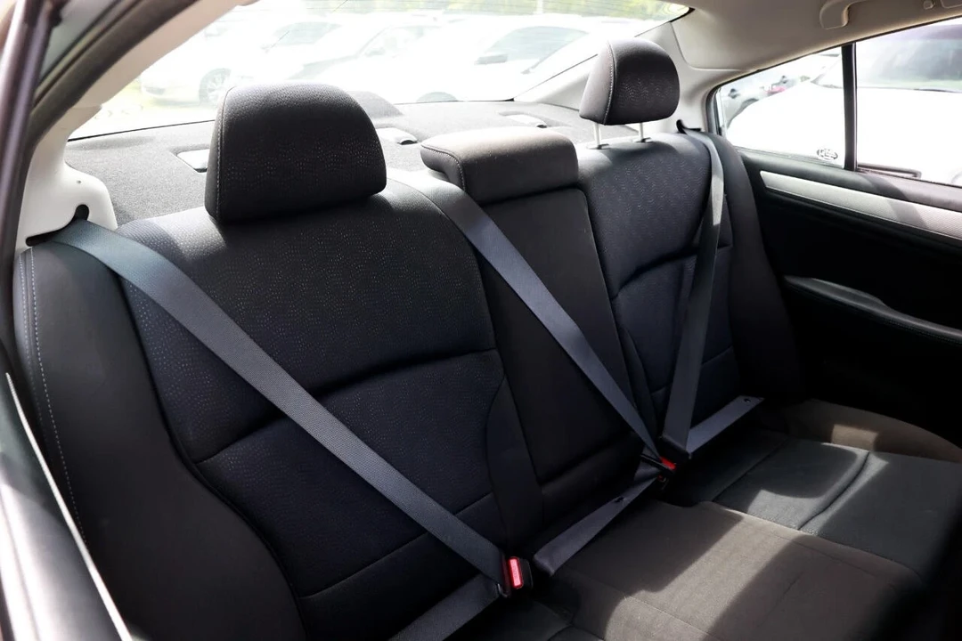 2017 Subaru Legacy 6th Gen - Image 14 of 21