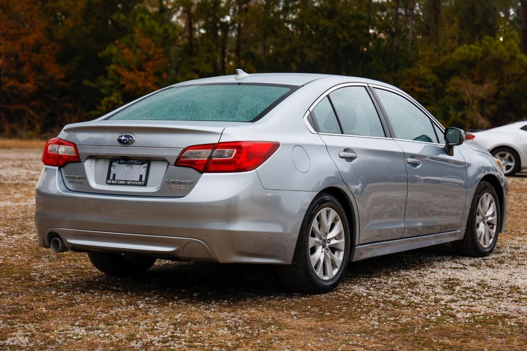 2017 Subaru Legacy 6th Gen - Image 11 of 12