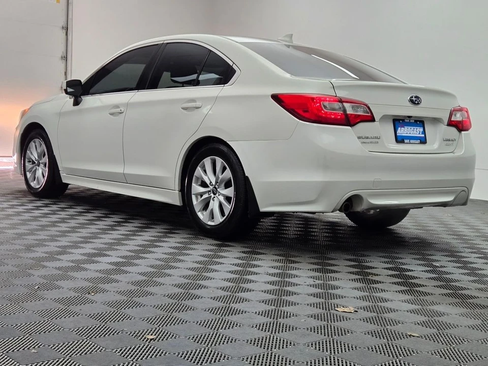 2017 Subaru Legacy 6th Gen - Image 11 of 12