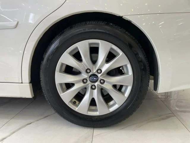 2017 Subaru Legacy 6th Gen - Image 29 of 31