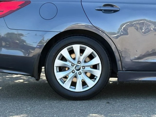 2017 Subaru Legacy 6th Gen - Image 29 of 31