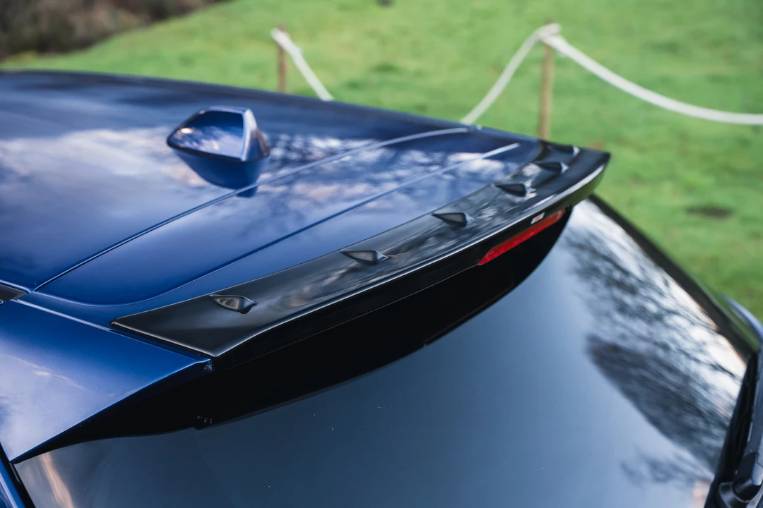 2017 Subaru - Image 25 of 31