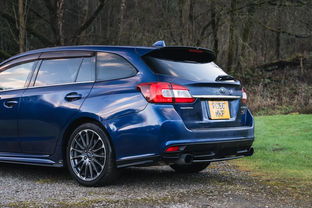 2017 Subaru - Image 27 of 31