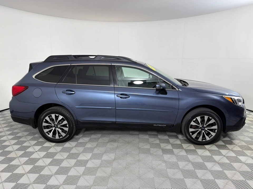 2017 Subaru Outback 5th Gen - Image 4 of 12