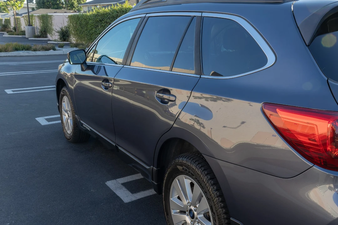 2017 Subaru Outback 5th Gen - Image 13 of 20
