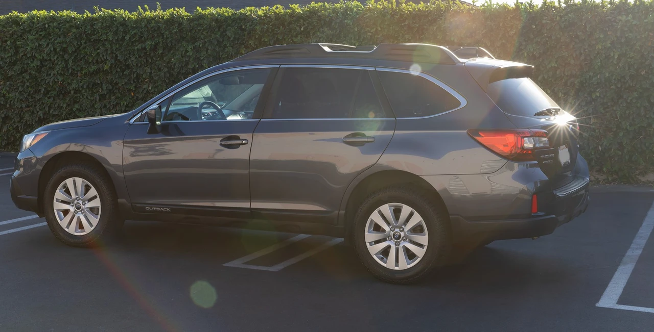 2017 Subaru Outback 5th Gen - Image 10 of 20