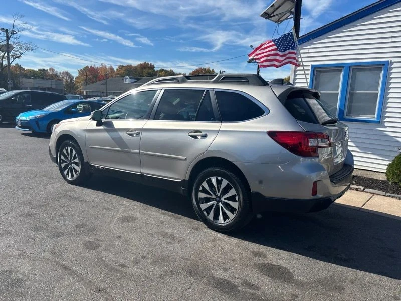 2017 Subaru Outback 5th Gen - Image 4 of 12