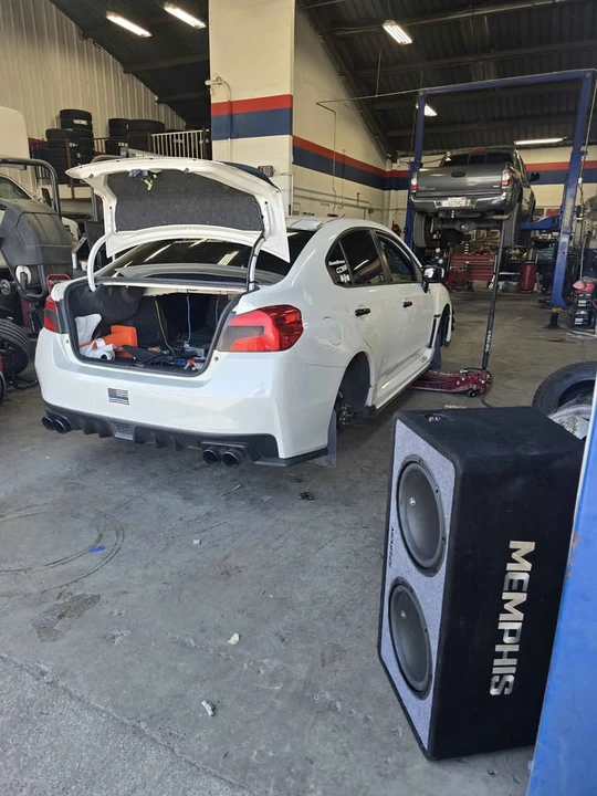 2017 Subaru Impreza WRX 4th Gen - Image 4 of 5