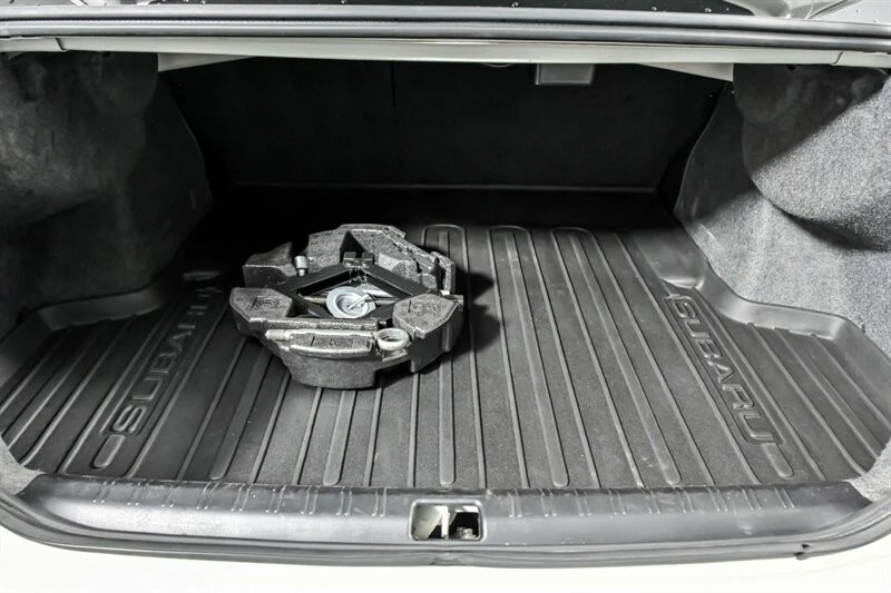 2017 Subaru Impreza - Image 12 of 30