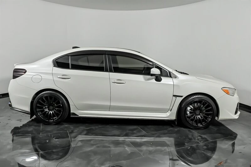 2017 Subaru Impreza - Image 11 of 30