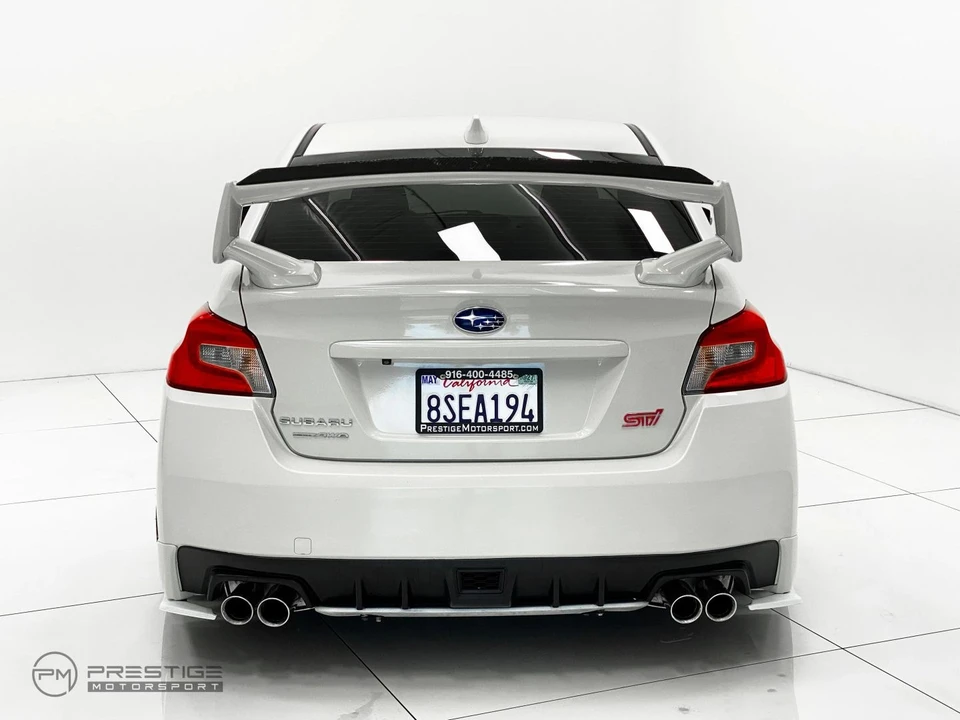2017 Subaru Impreza WRX STi 4th Gen - Image 27 of 31