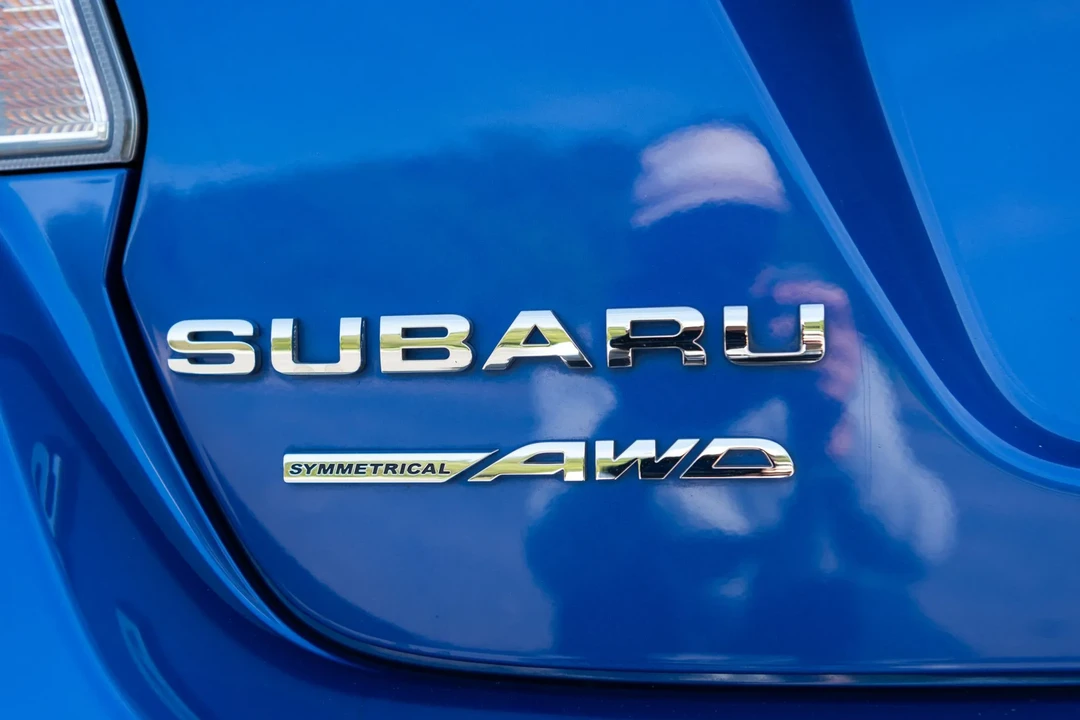 2017 Subaru Impreza WRX STi 4th Gen - Image 28 of 31