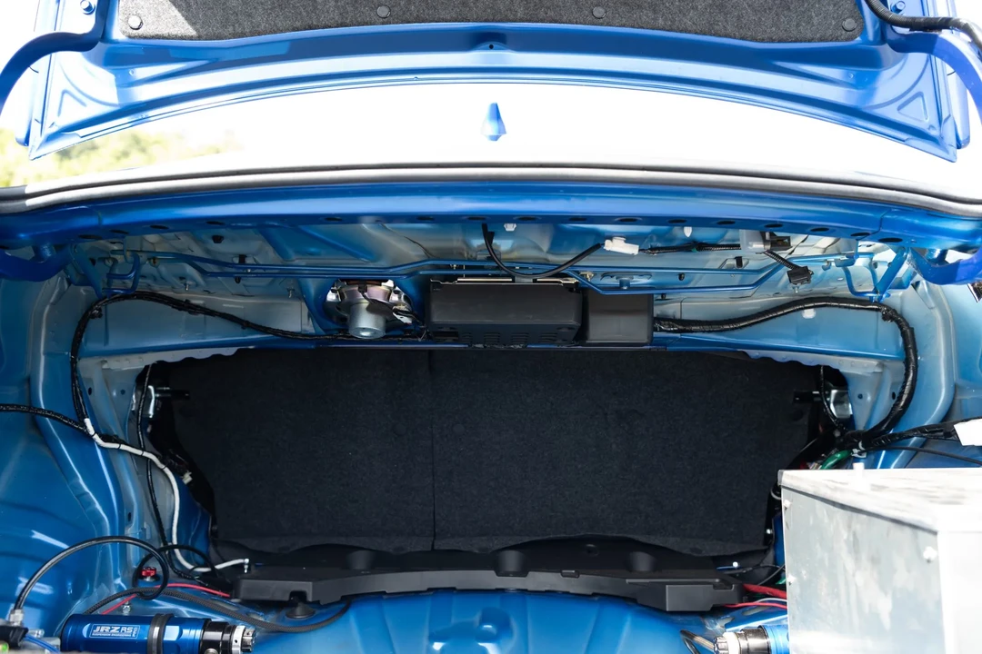 2017 Subaru Impreza WRX STi 4th Gen - Image 26 of 31