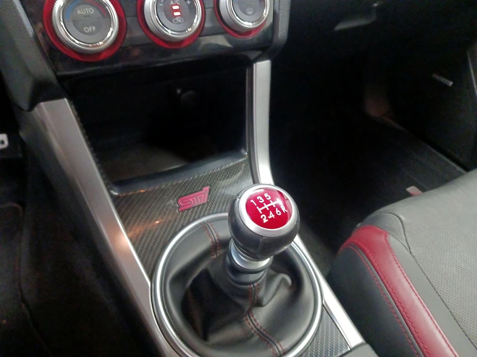 2017 Subaru Impreza WRX STi 4th Gen - Image 16 of 23
