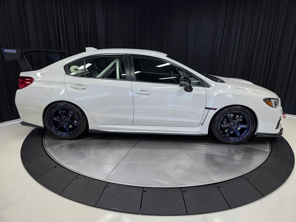 2017 Subaru Impreza WRX STi 4th Gen - Image 15 of 31