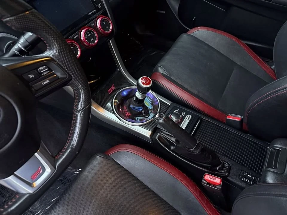 2017 Subaru Impreza WRX STi 4th Gen - Image 13 of 20