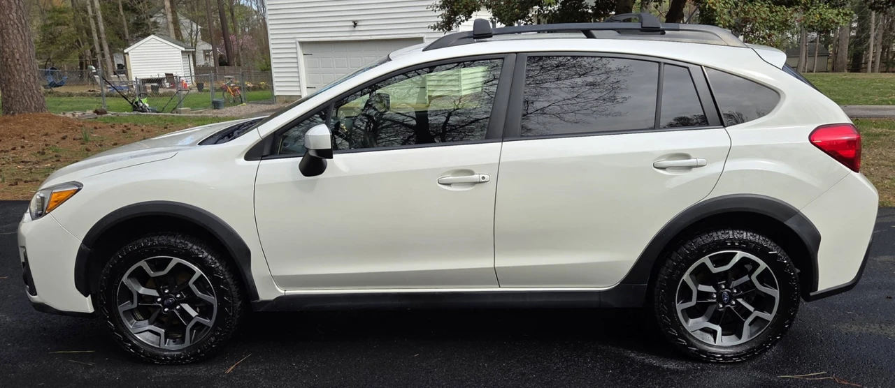 2017 Subaru Crosstrek 1st Gen - Image 8 of 11