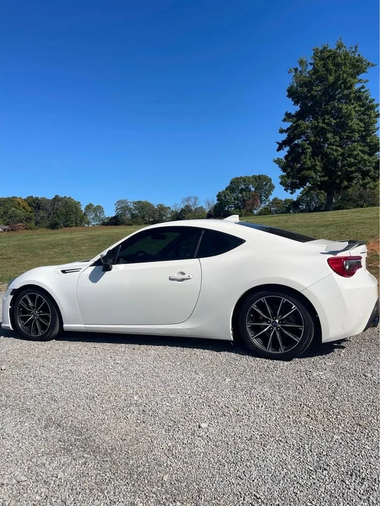 2017 Subaru BRZ 1st Gen - Image 10 of 16