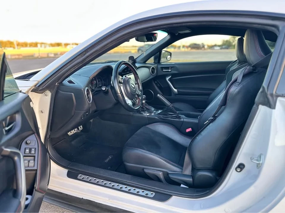 2017 Subaru BRZ 1st Gen - Image 9 of 19