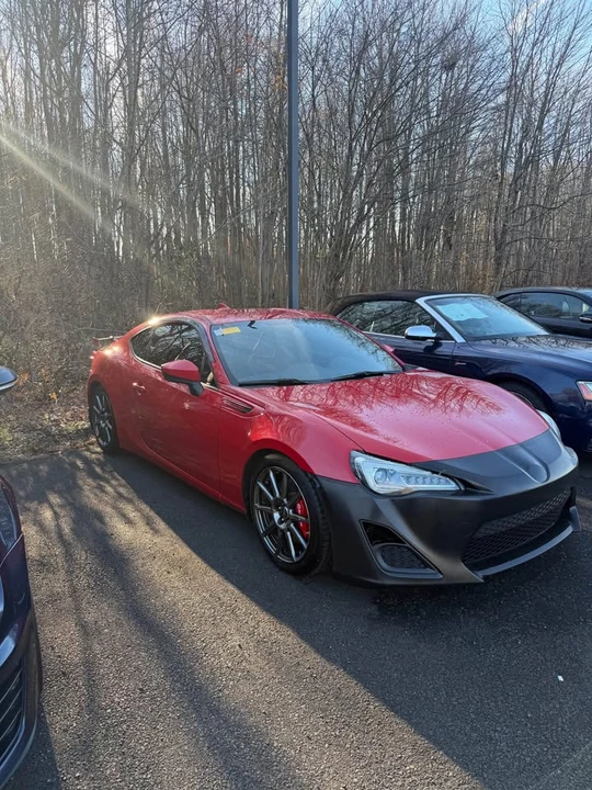 2017 Subaru BRZ 1st Gen - Image 2 of 8