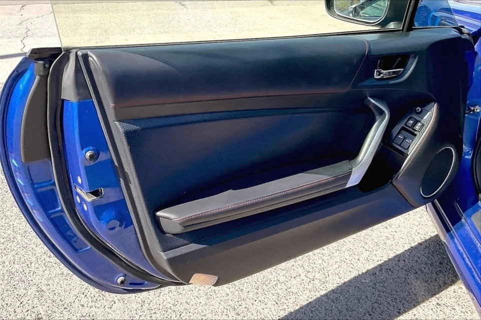 2017 Subaru BRZ 1st Gen - Image 19 of 20