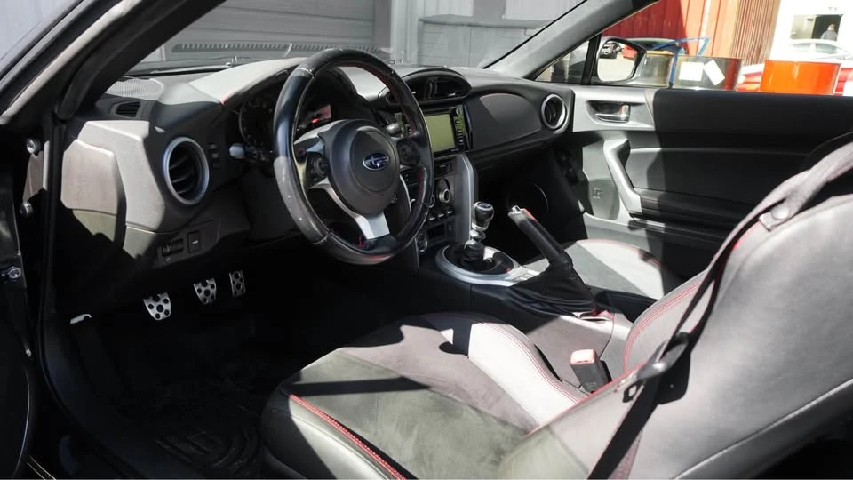 2017 Subaru BRZ 1st Gen - Image 16 of 20