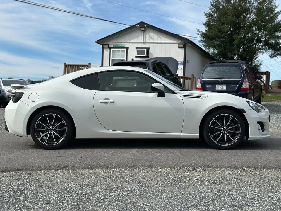 2017 Subaru BRZ 1st Gen - Image 2 of 19