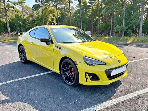 2017 Subaru BRZ Series.Yellow