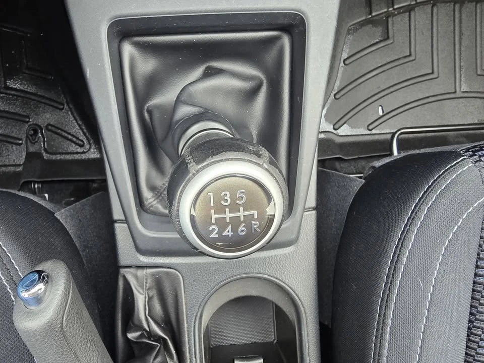 2017 Subaru Forester 4th Gen - Image 14 of 19