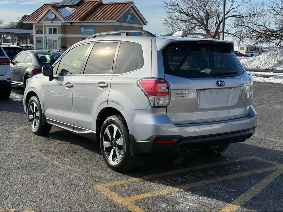2017 Subaru Forester 4th Gen - Image 5 of 20