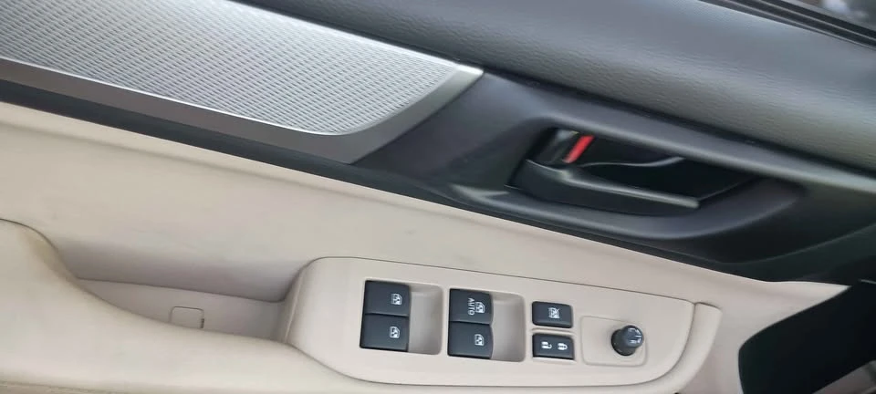 2017 Subaru Legacy 6th Gen - Image 13 of 15