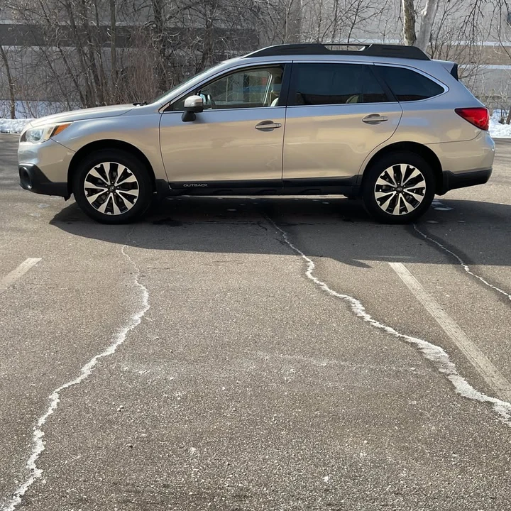 2017 Subaru Outback 5th Gen - Image 3 of 19