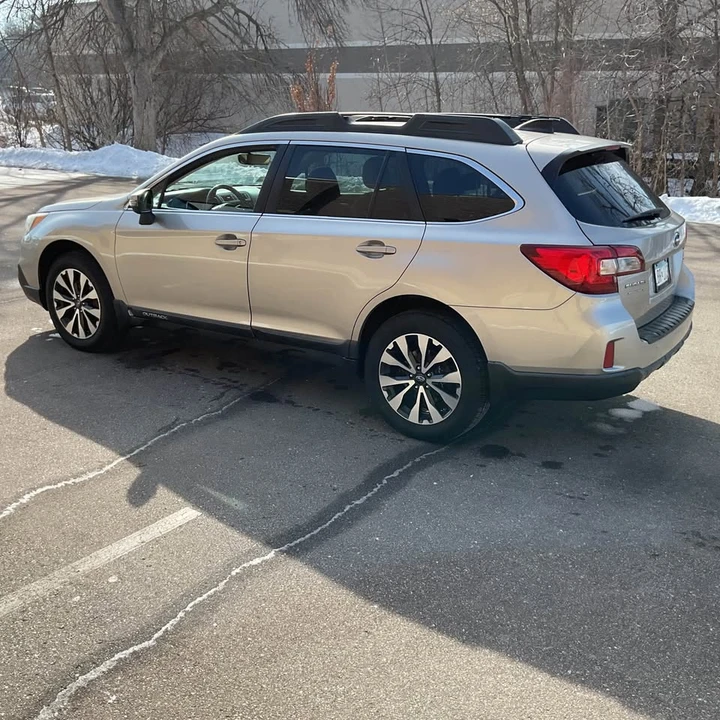 2017 Subaru Outback 5th Gen - Image 9 of 19