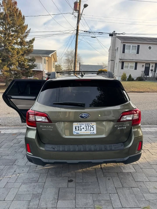2017 Subaru Outback 5th Gen - Image 10 of 15